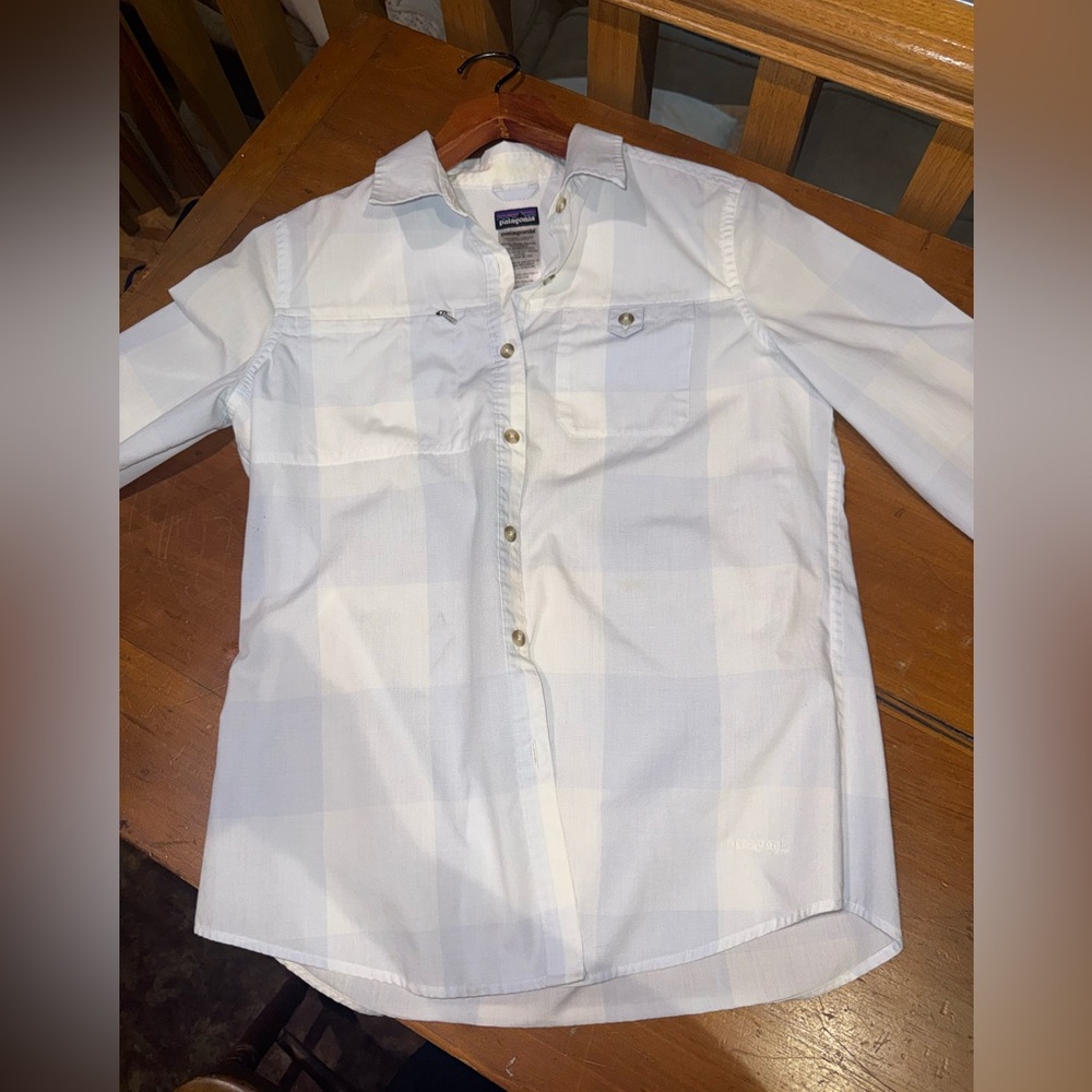 PATAGONIA pale blue check button up - size small